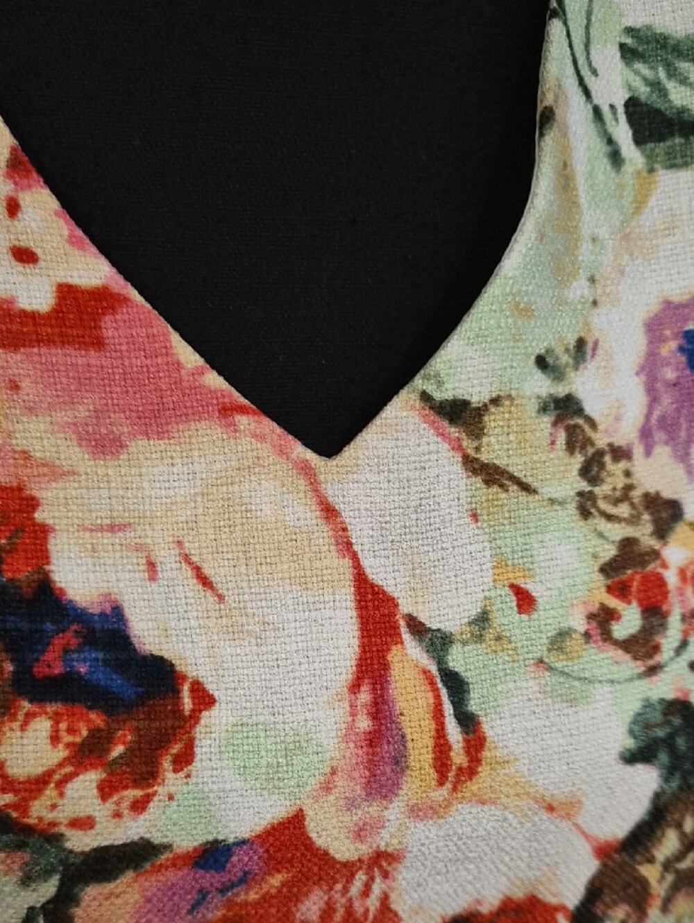NorthStyle Multicolor Floral V-Neck Dress - Picture 3 of 10